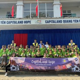 01. Chuong trinh dinh duong hoc duong tai mot trong bon diem truong CapitaLand Hope