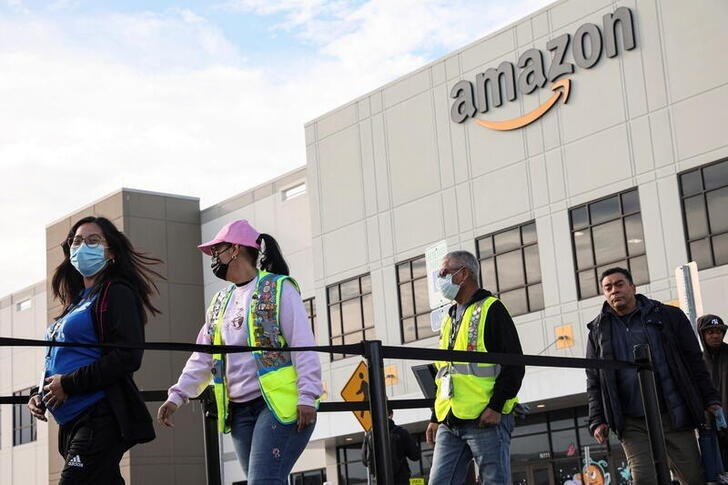 Amazon lên kế hoạch sa thải gần 10.000 nhân viên 1 Amazon