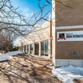 Khang Education hoc bong canada