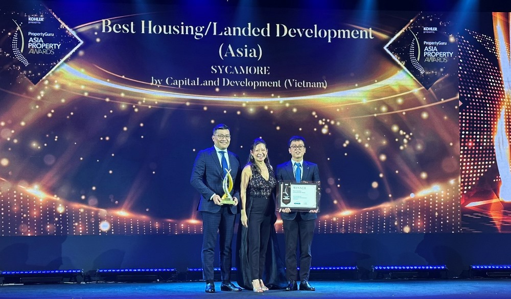 CapitaLand Development được vinh tại giải thưởng bất động sản châu Á PropertyGuru 2022 1 01. Dai dien CLD Viet Nam vinh du nhan giai thuong Du an nha o xuat sac tai chau A cho du an Sycamore