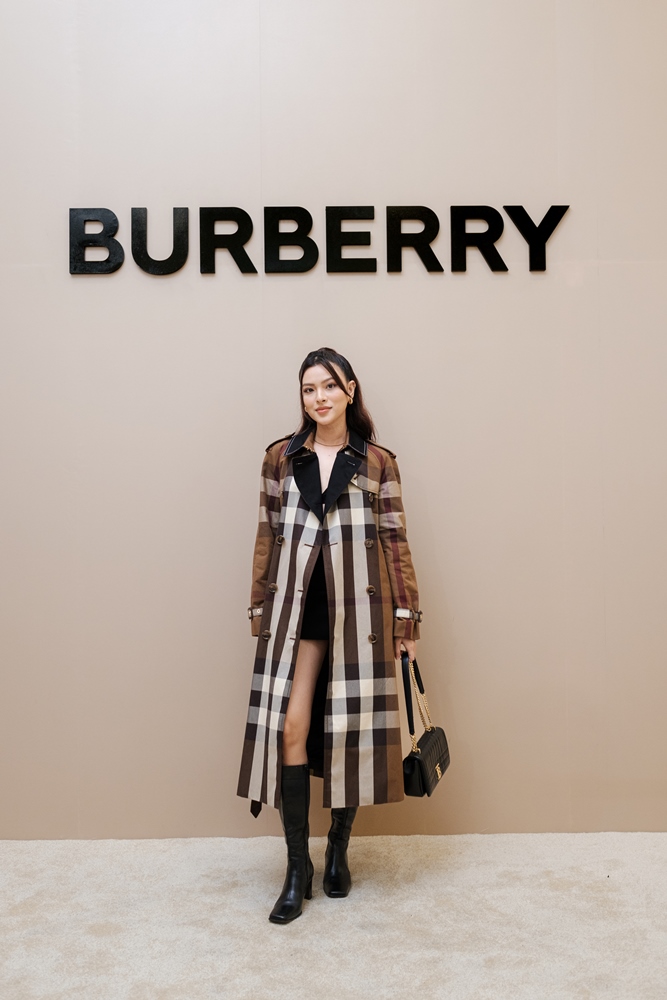 Burberry khai trương cửa hàng tại Rex Hotel 5 Burberry Tu Hao