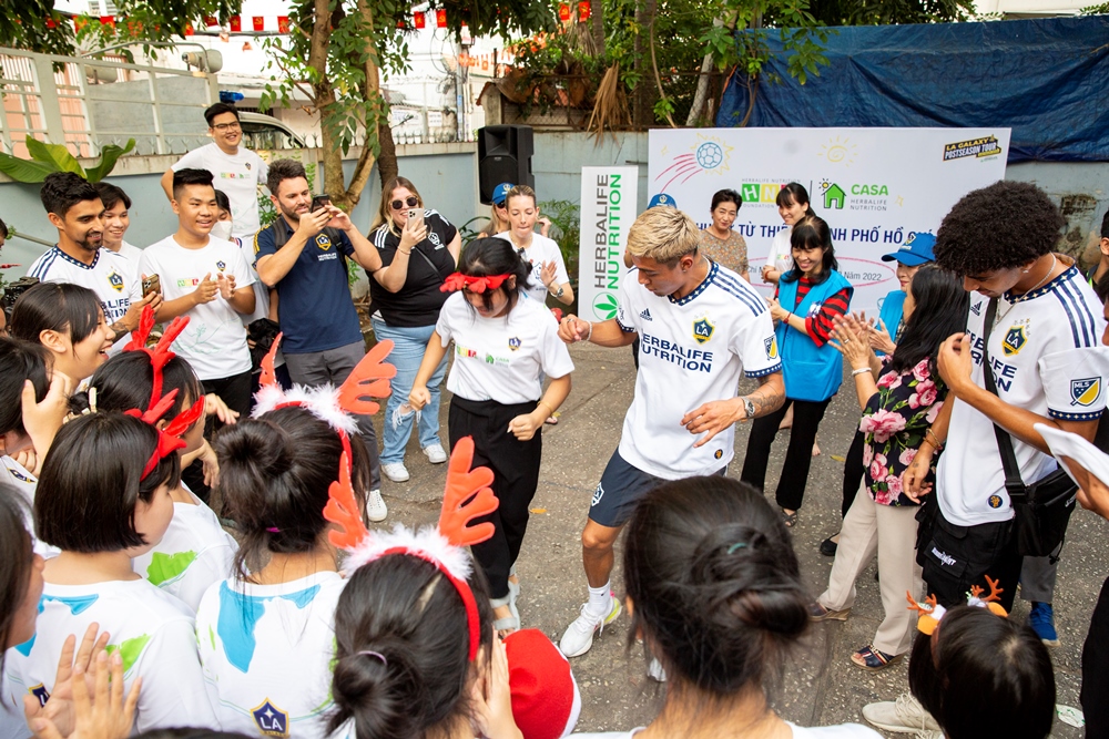 Herbalife ky niem 13 nam tai Viet Nam 3