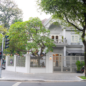 The House of Fashion