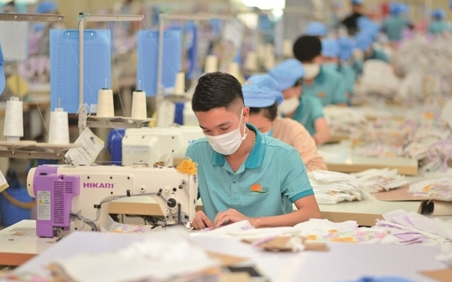 Nhiều đơn hàng dệt may chuyển sang Việt Nam 1 detmay 1675994700676781996601 crop 1675994707984905993077