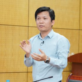 Doanh nhan Hoang Huu Thang 2