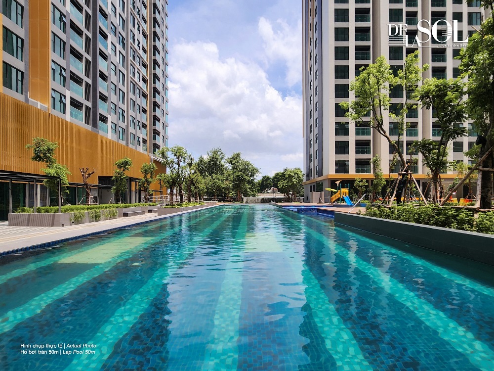 CapitaLand Development trao chìa khóa căn hộ cao cấp De La Sol cho khách hàng 3 Tang tret co Ho boi tran 50m noi cu dan co the thoai mai boi loi va thu gian