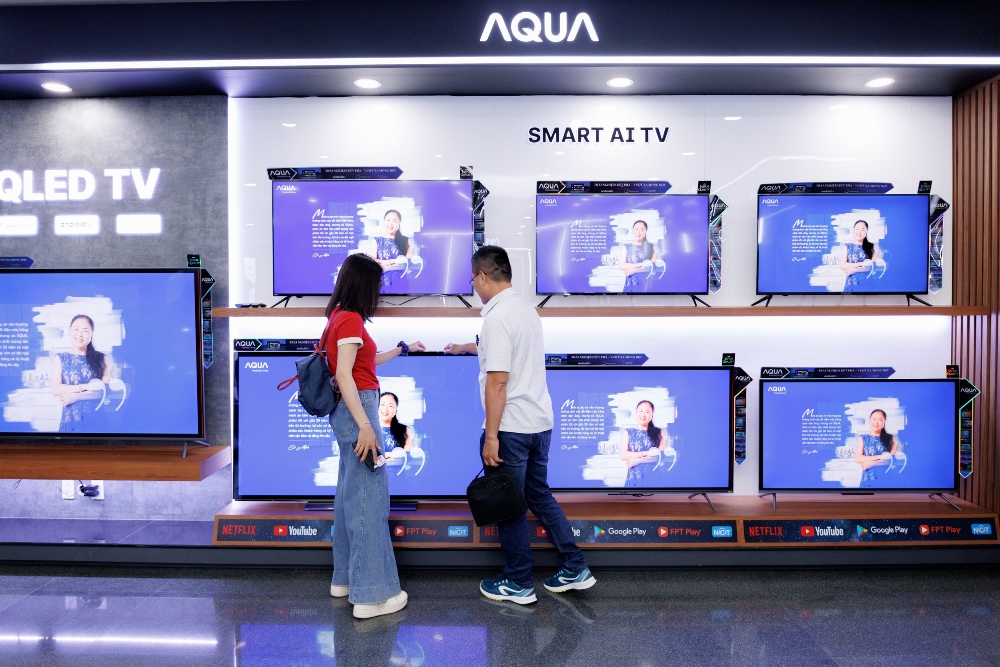 su kien tham quan nha may Aqua 4