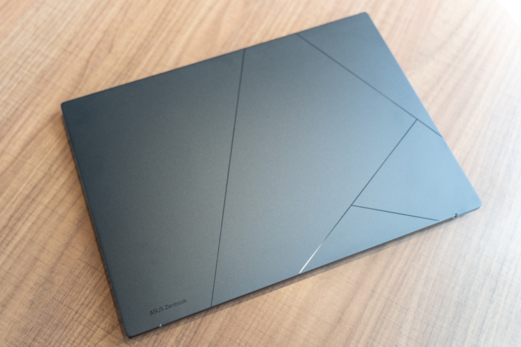 Zenbook 14 OLED 6