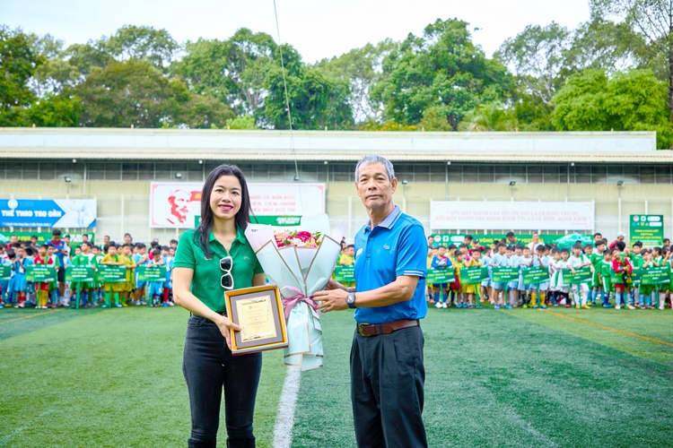 Khai mạc Vòng chung kết Festival bóng đá học đường TP. HCM năm học 2023 - 2024 3 7NGNGT1