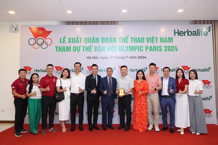 HBL Le xuat quan Olympic 2024 13