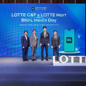 DICH VU MUA TRUOC TRA SAU CHINH THUC RA MAT TREN UNG DUNG LOTTE MART
