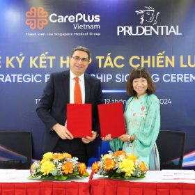 Le ky ket hop tac giua Prudential va CarePlus 03