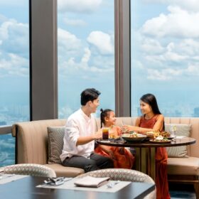 02. Oriental Pearl Buffet.jpg
