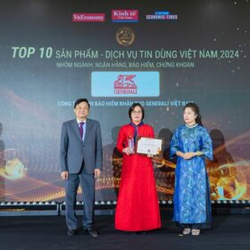 1 Dai dien Generali Viet Nam lai le vinh danh Top 10 San pham – Dich vu tin dung Viet Nam 2024