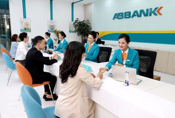 ABBANK thanh lap Uy ban Chien luoc Phat trien ben vung ESG F 3