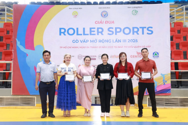 Giai dua Roller Sports