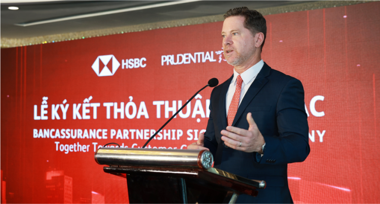 Prudential Việt Nam và HSBC Việt Nam ký kết thỏa thuận hợp tác 3 Prudential Viet Nam va HSBC Viet Nam ky ket thoa thuan hop tac 3