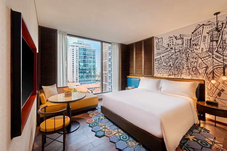 Hotel Indigo Saigon The City King Standard Room City View