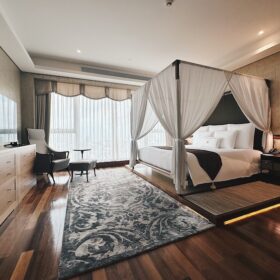 Beautylife_The-Reverie-Saigon_4.jpg