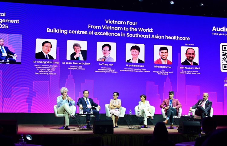 CEO Bệnh viện FV - Việt Nam hoàn toàn có thể phát triển lĩnh vực “Du lịch chữa bệnh” 1 FV Hanh trinh but pha cua nganh y te Viet Nam 2