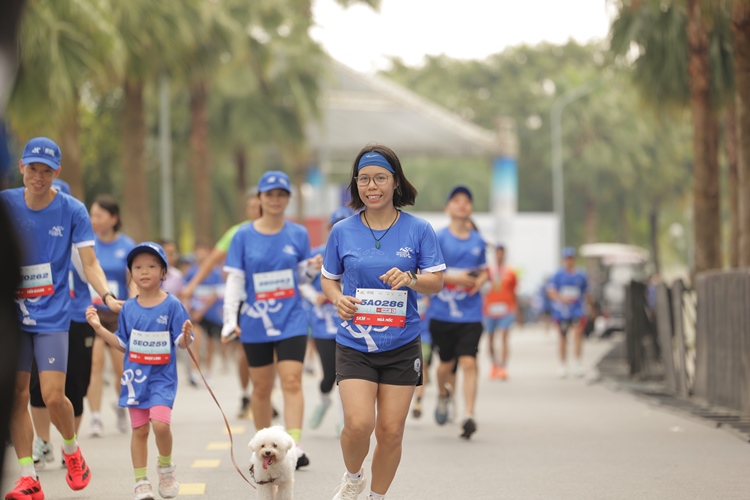 CapitaLand hỗ trợ 97.000 đô la Mỹ cho trẻ em và học sinh có hoàn cảnh khó khăn 3 CapitaLand ho tro 97.000 do la My cho tre em va hoc sinh 03