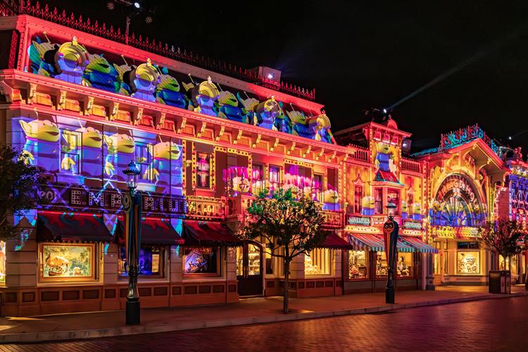 Man trinh dien Pixar Pals Spectacular 1 Credit Hong Kong Disneyland Resort .jpg