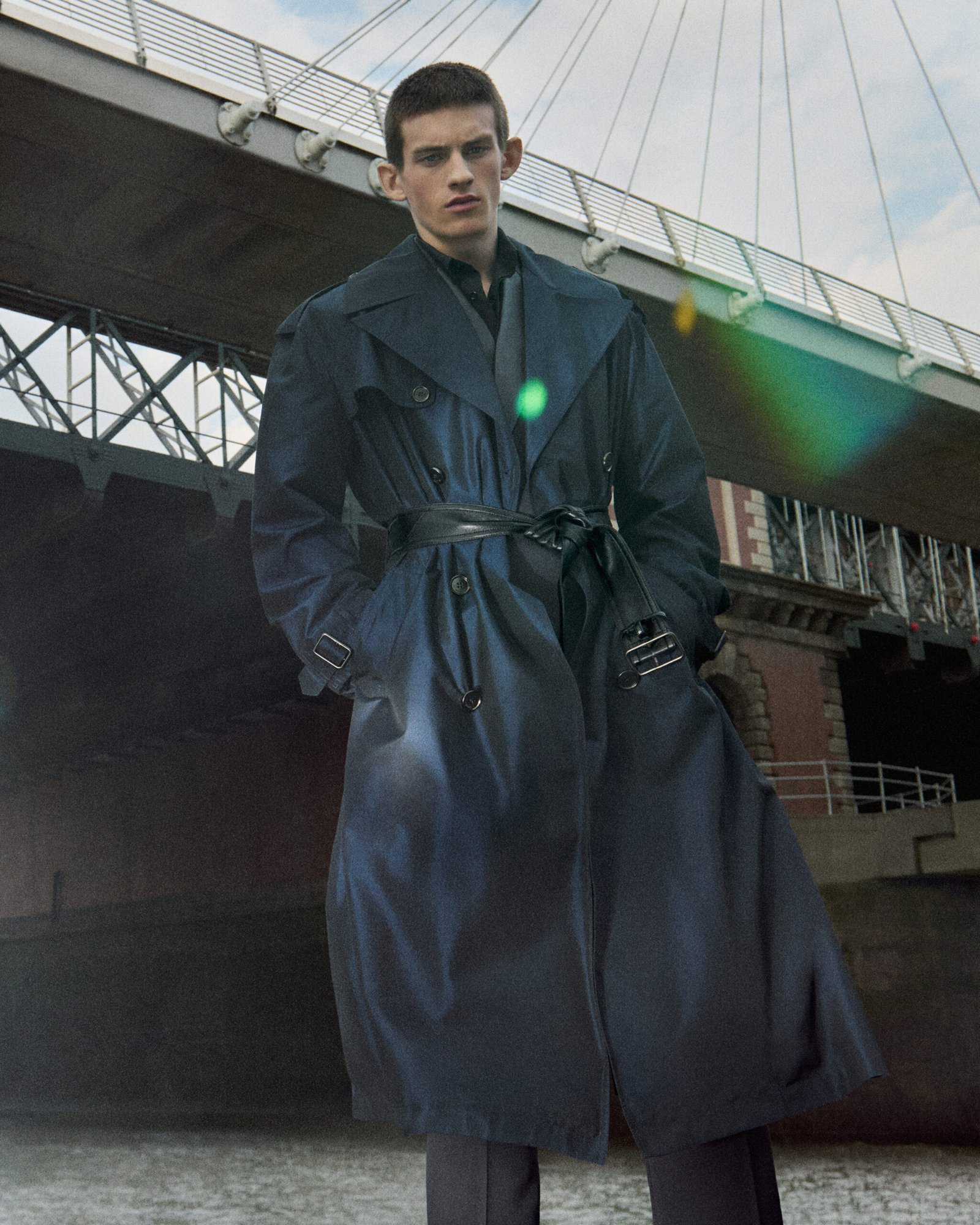 BURBERRY WINTER 2026: Một London nguyên bản được tái hiện qua lăng kính hiện đại 2 Beautylife_Burberry_1-scaled.jpg